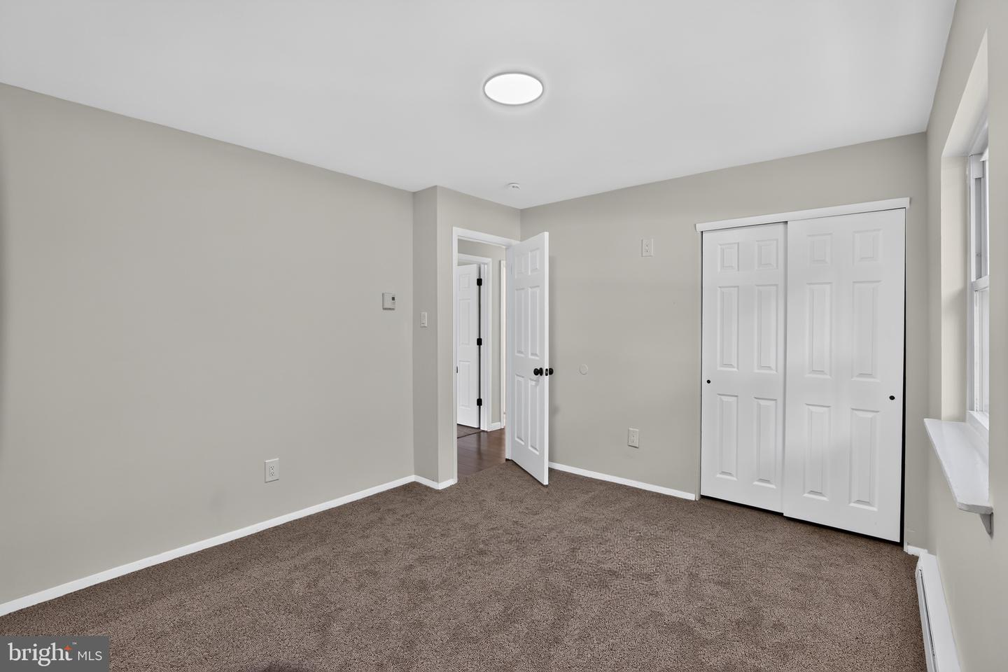 435 Pemberton Blvd Property Photo 11