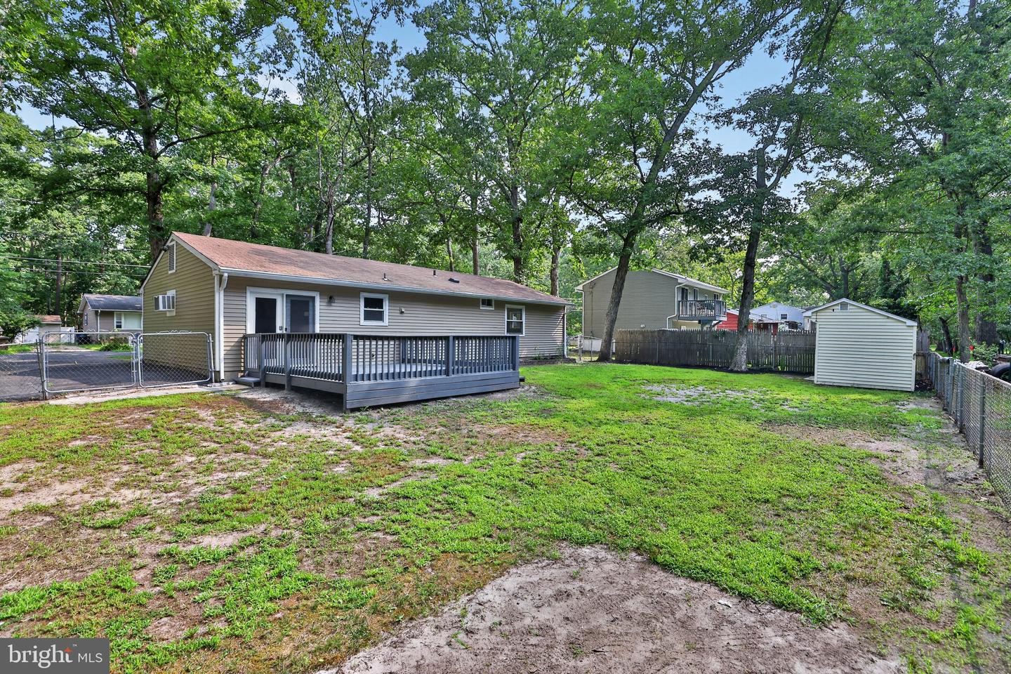 435 Pemberton Blvd Property Photo 15