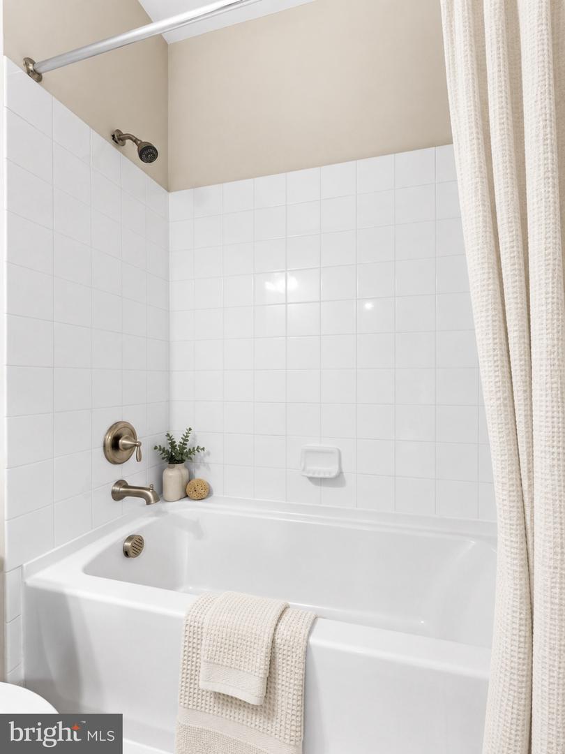 33 Sullivan Way Property Photo 33