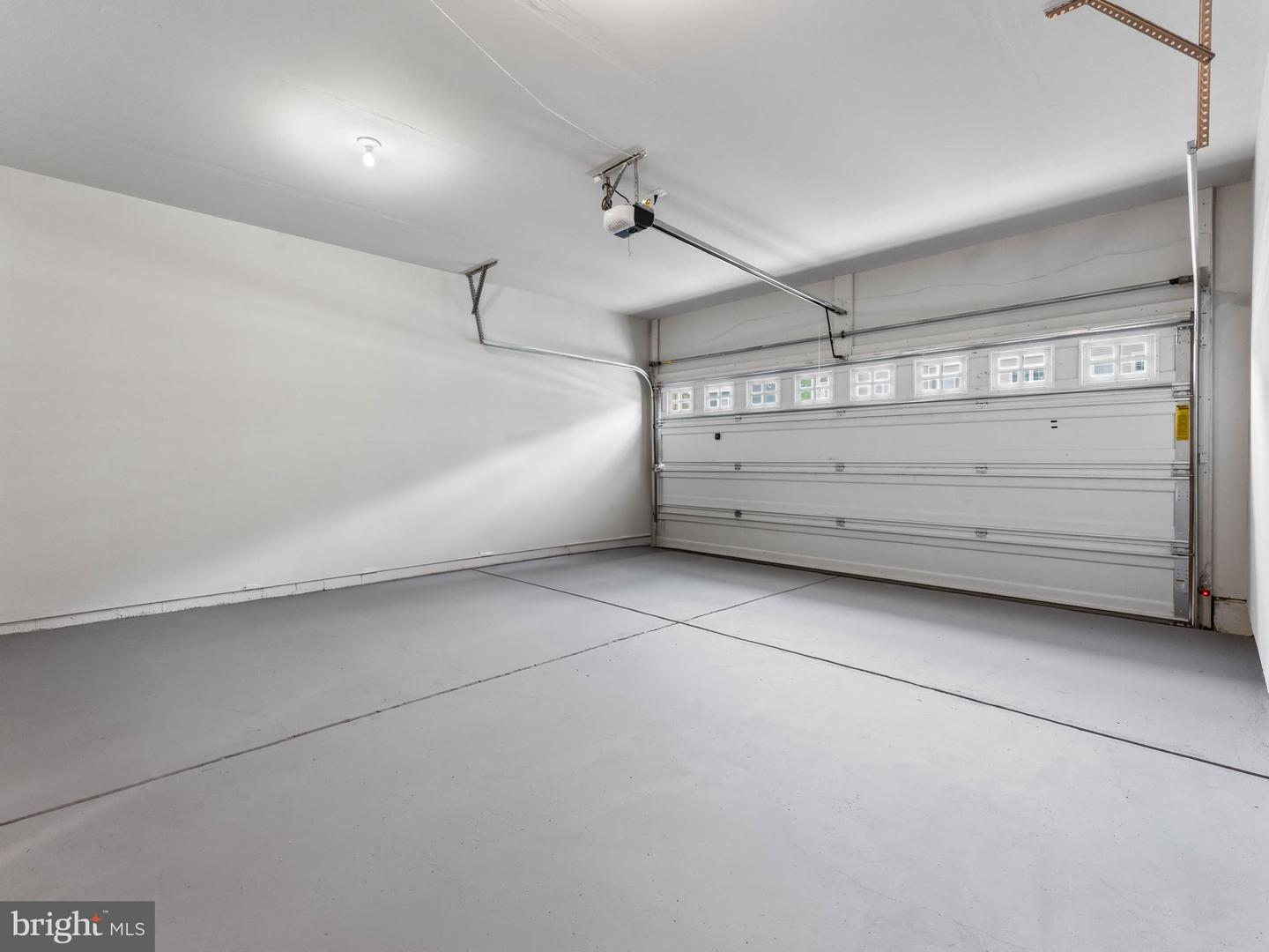 33 Sullivan Way Property Photo 37