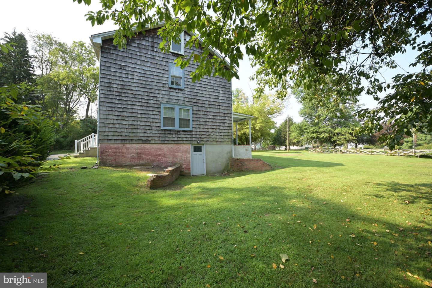 99 Georgetown Rd Property Photo 28