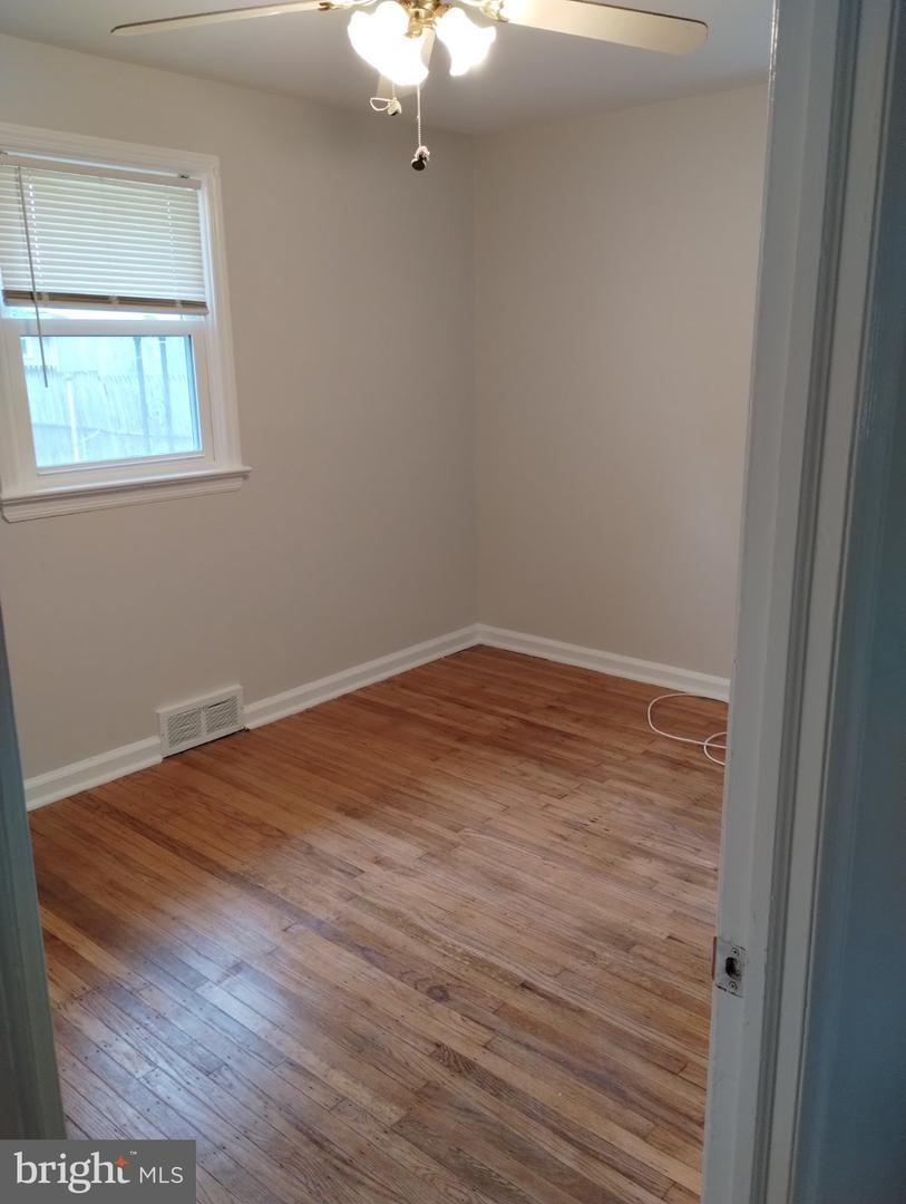 42 Farnsworth Ave Property Photo 13