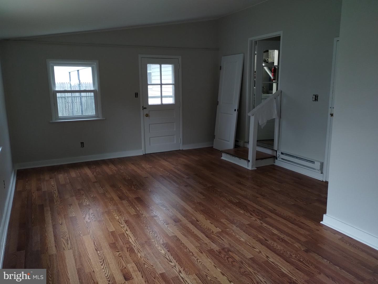 42 Farnsworth Ave Property Photo 17