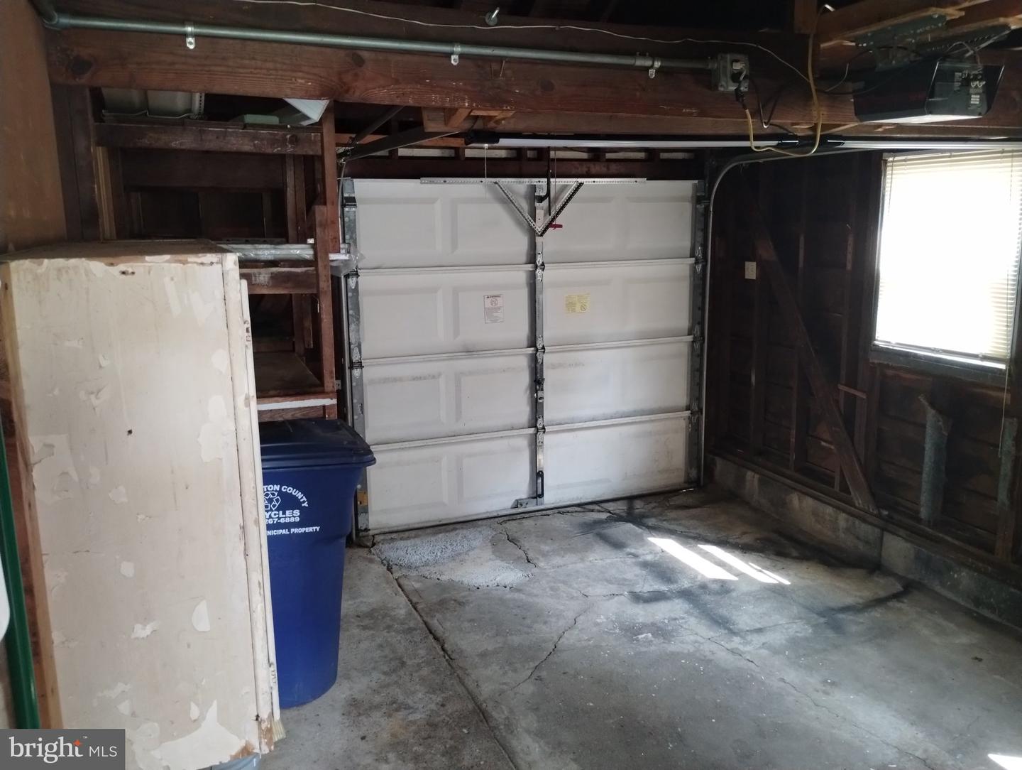 42 Farnsworth Ave Property Photo 23
