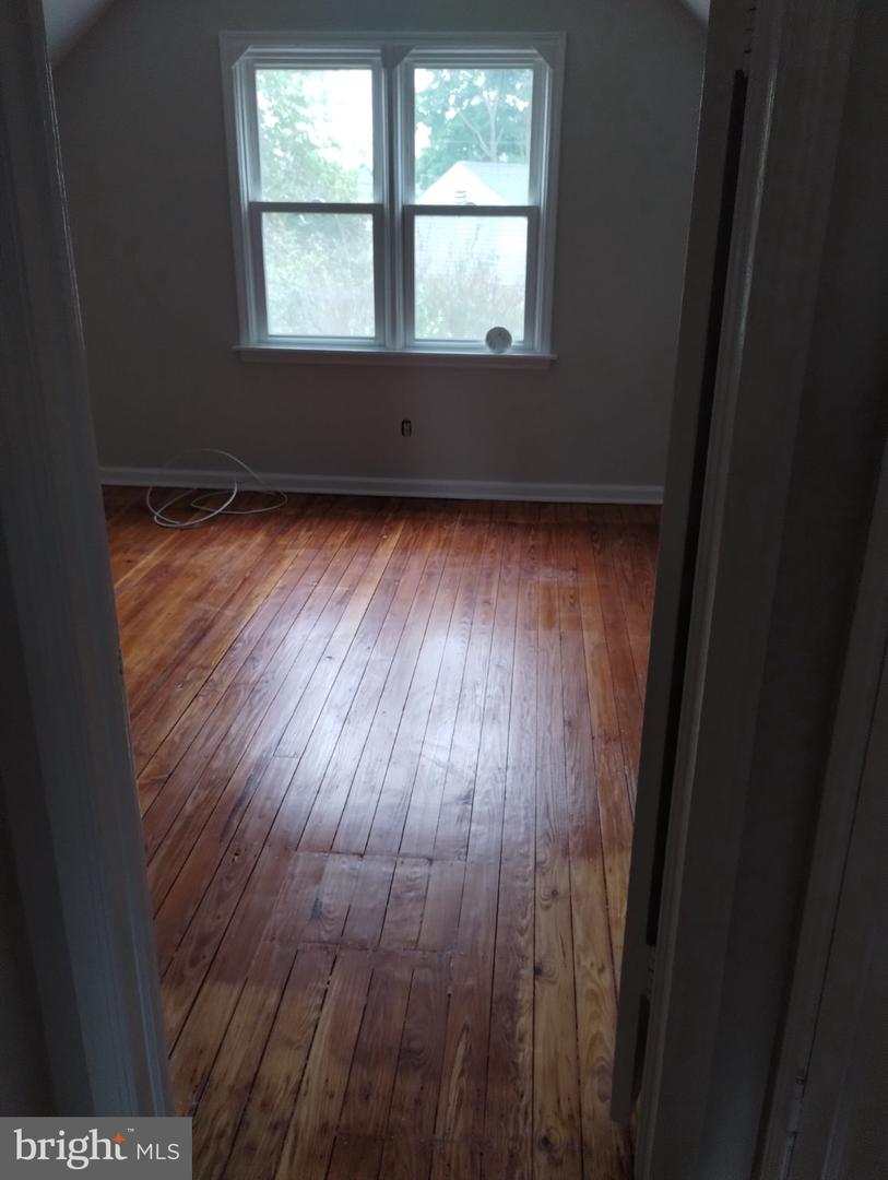 42 Farnsworth Ave Property Photo 28
