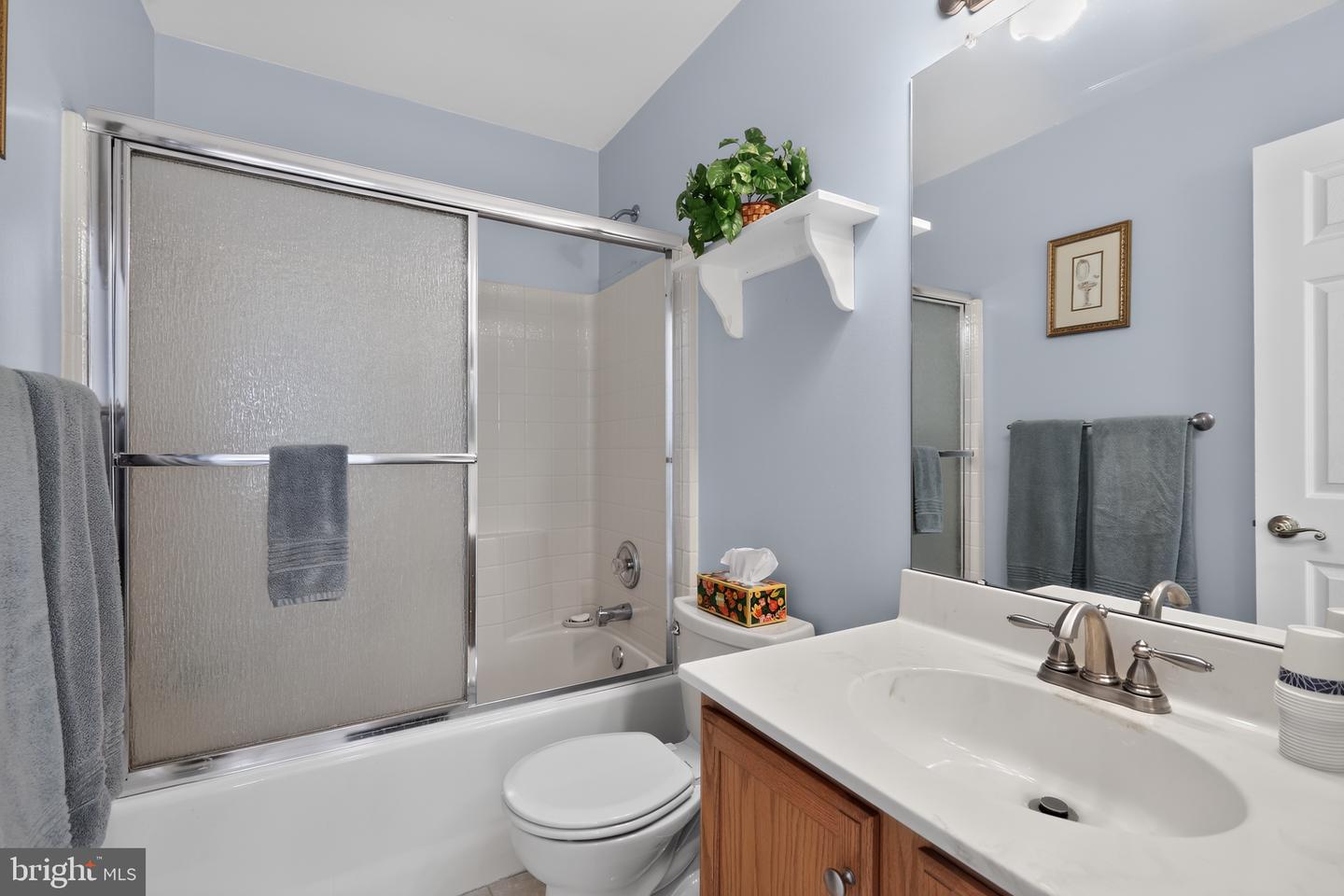 14 Sandhurst Dr Property Photo 17