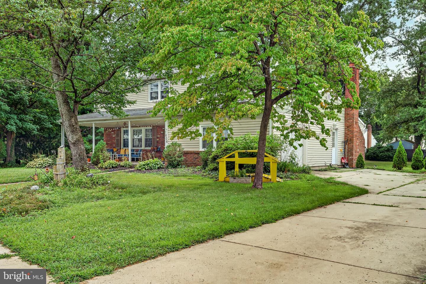 1606 Rivers Edge Dr Property Photo 3