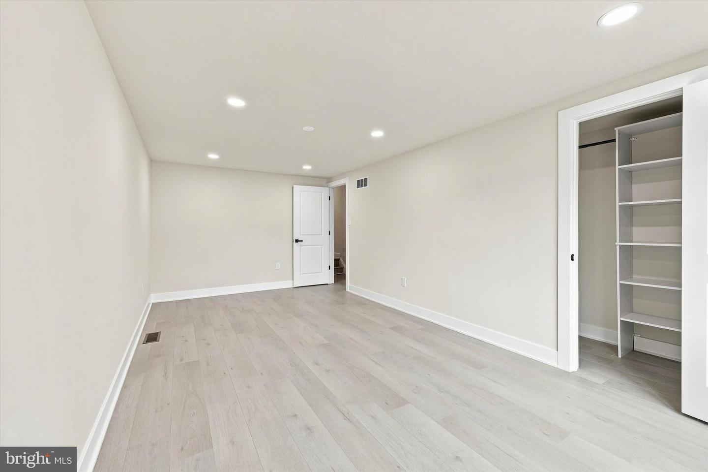 48 Meadowrue Ct Property Photo 21