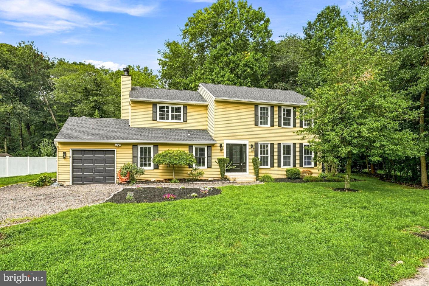12 Halifax Ct Property Photo 1