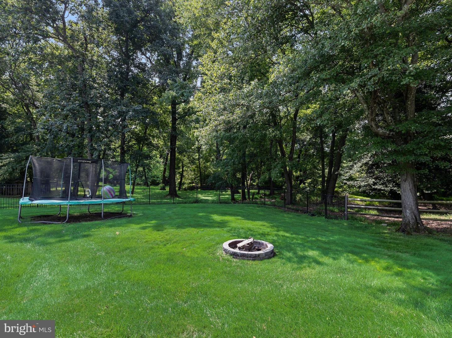 43 Brookwood Rd Property Photo 57