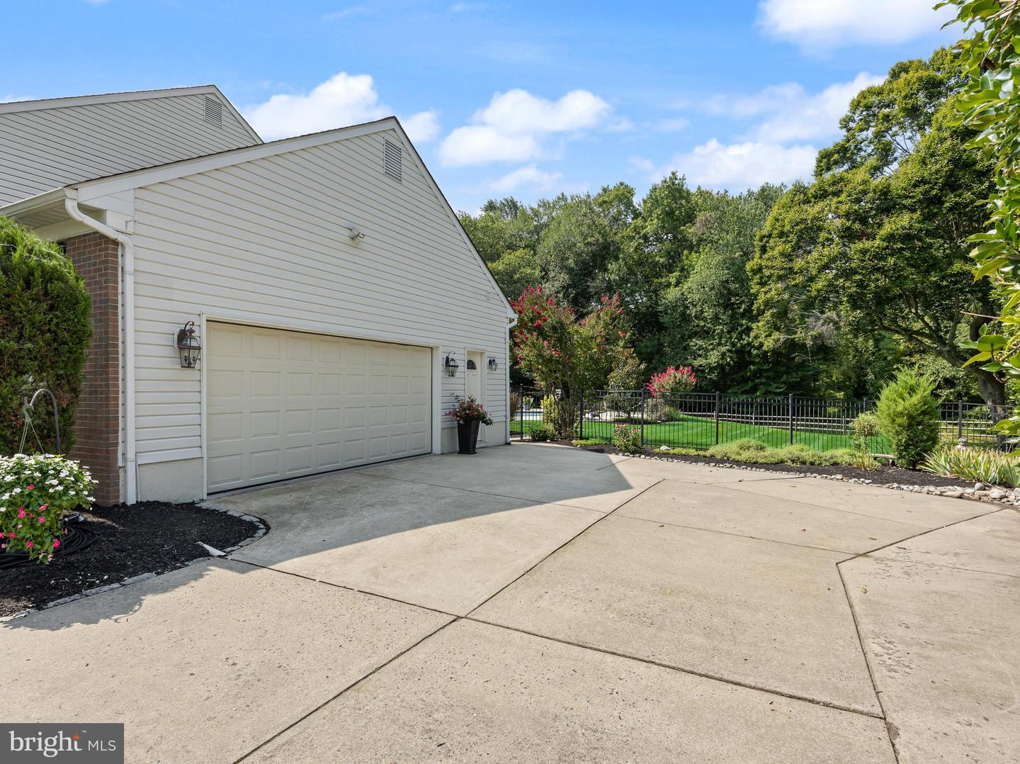 43 Brookwood Rd Property Photo 59