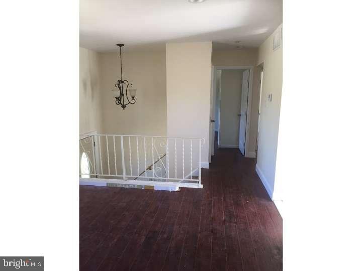 208 Haddon Rd Property Photo 5