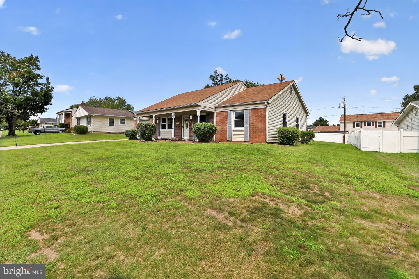 92 Tallwood Ln Property Photo 3