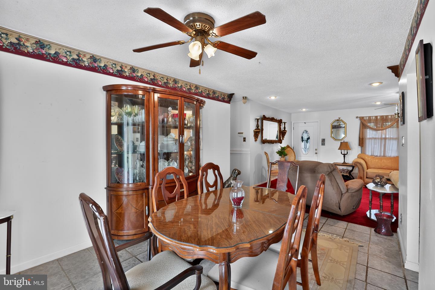 92 Tallwood Ln Property Photo 8