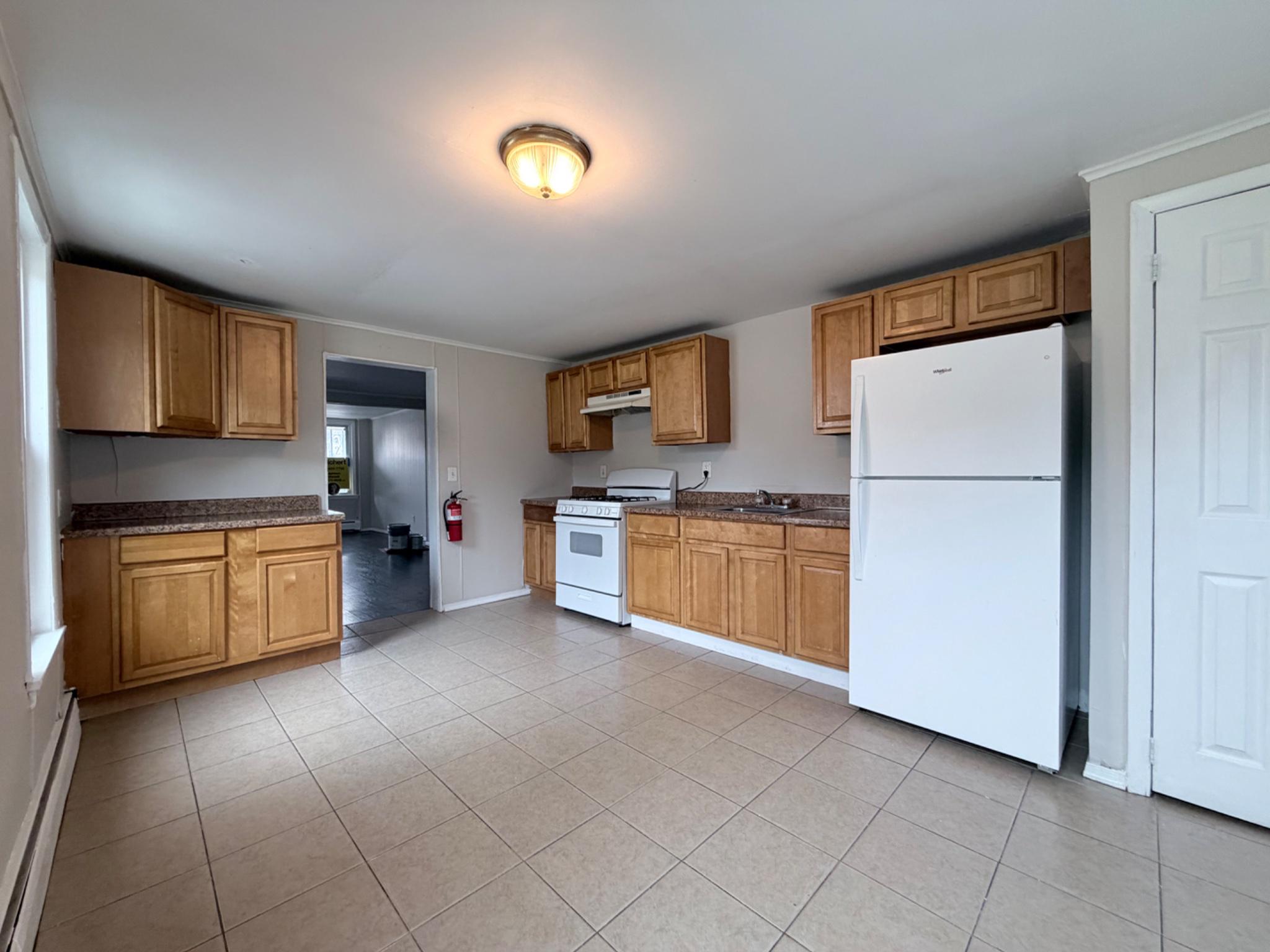 17 Madison Ave Property Photo 19