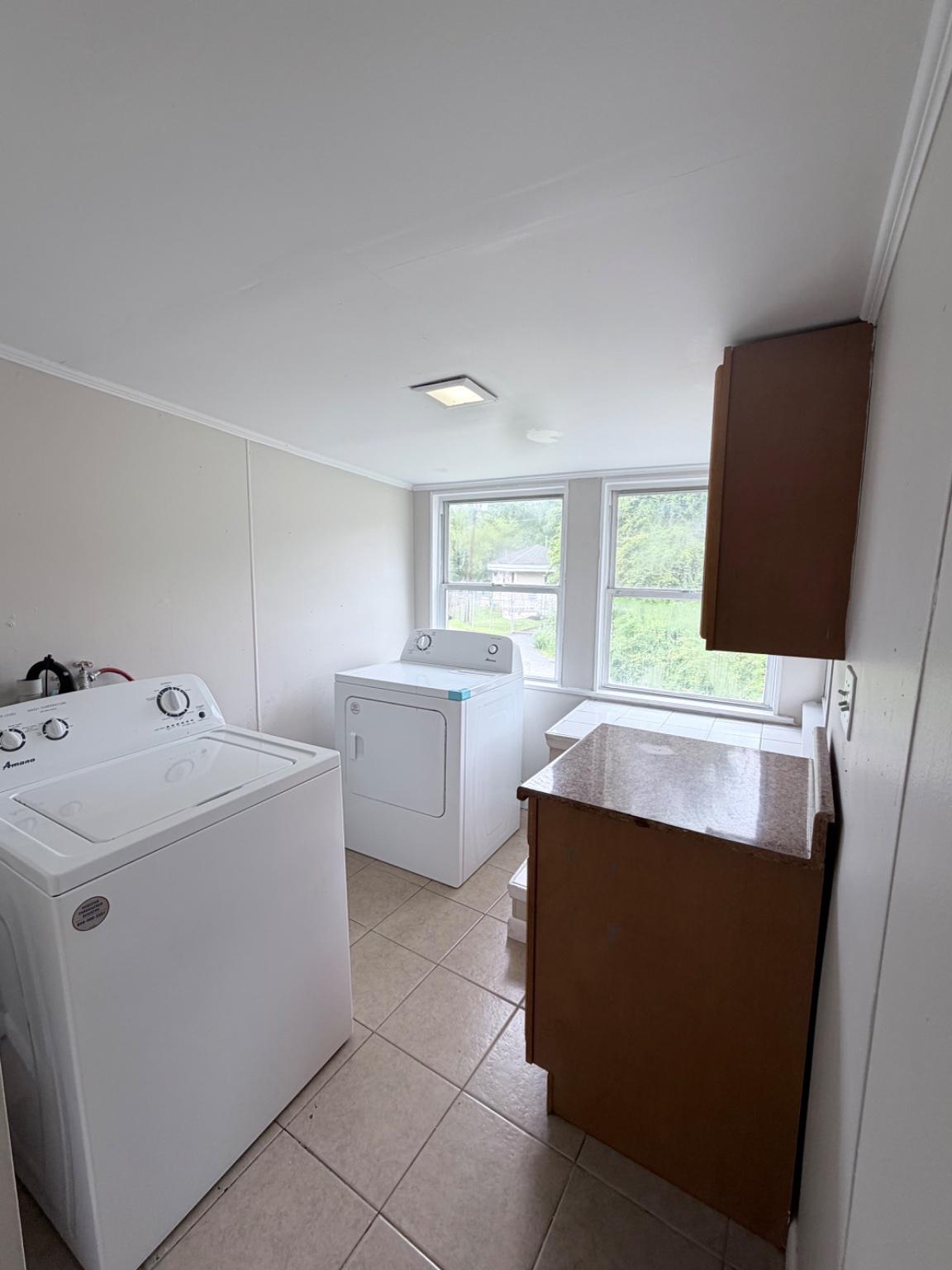 17 Madison Ave Property Photo 21