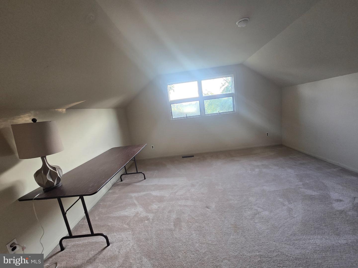 1 Buttonwood Ln Property Photo 18