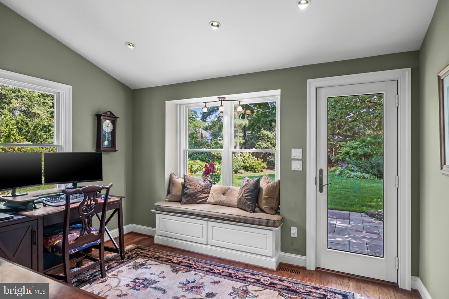 3 Circle Dr Property Photo 10