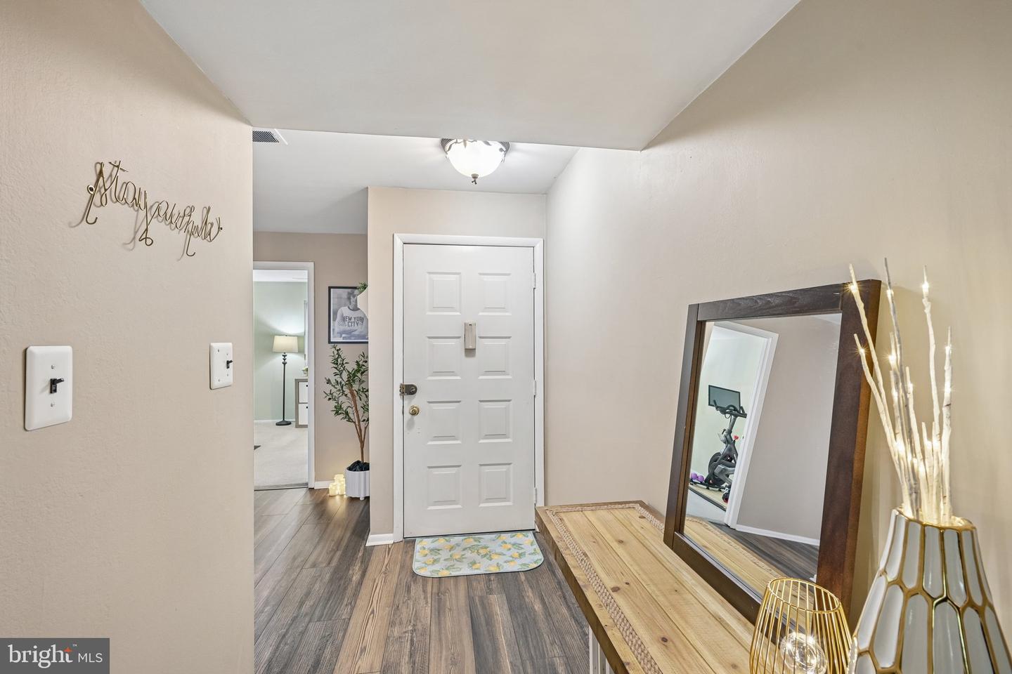 115 E Kings Hwy #138 Property Photo 8
