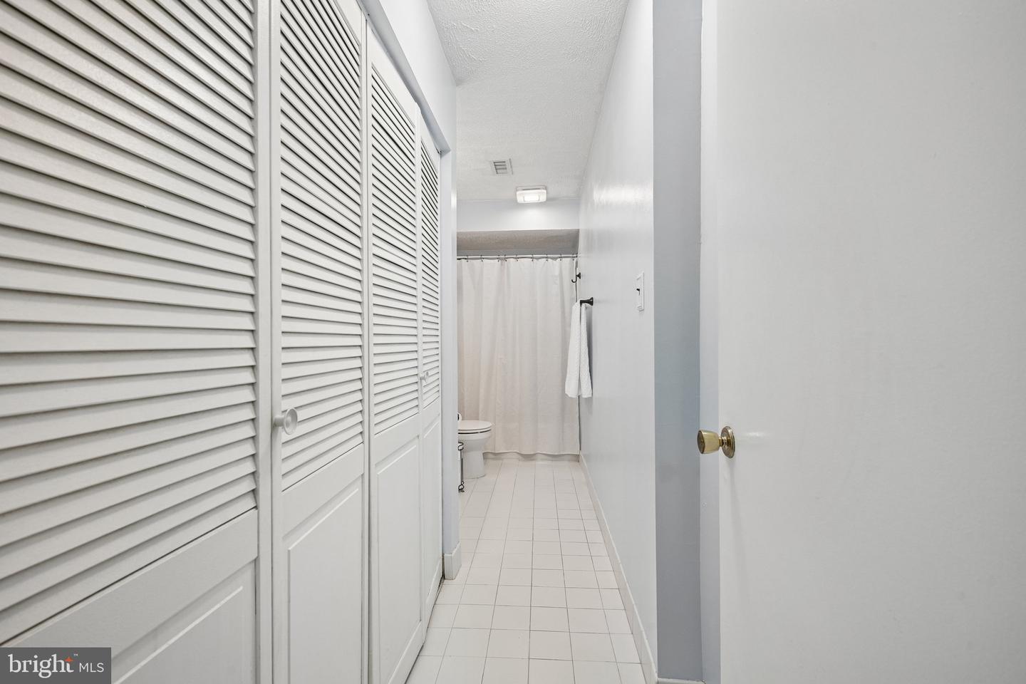 115 E Kings Hwy #138 Property Photo 26