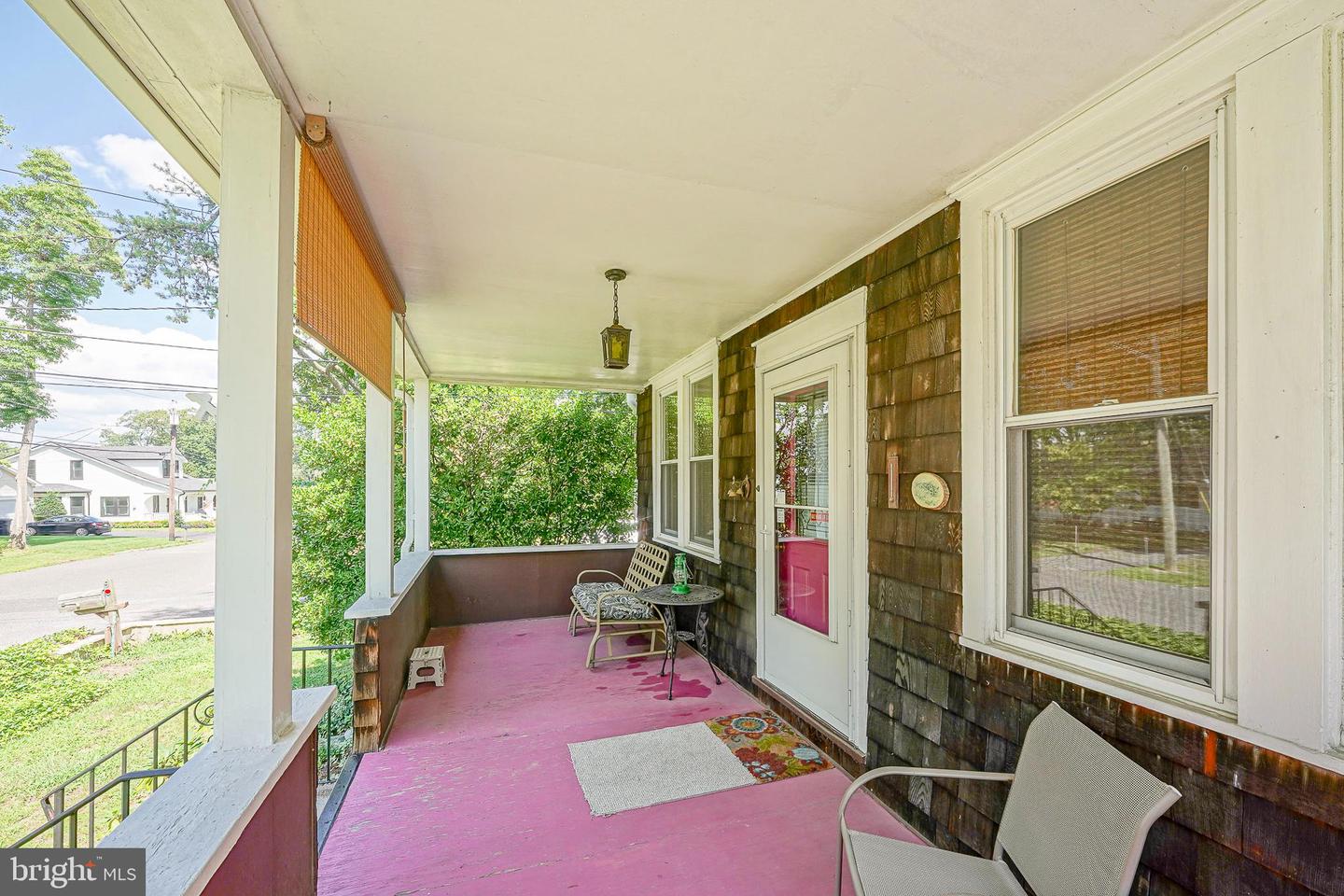 9 Maryland Ave Property Photo 2