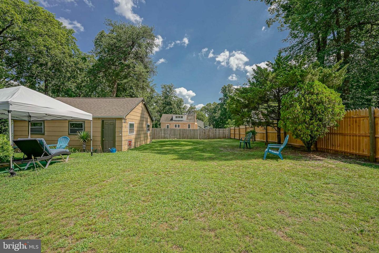 9 Maryland Ave Property Photo 27
