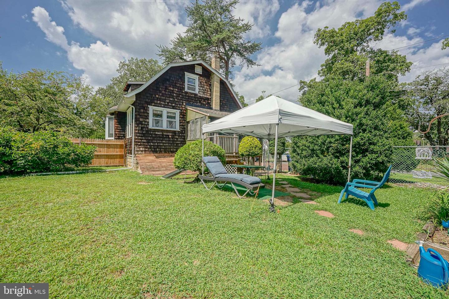 9 Maryland Ave Property Photo 28