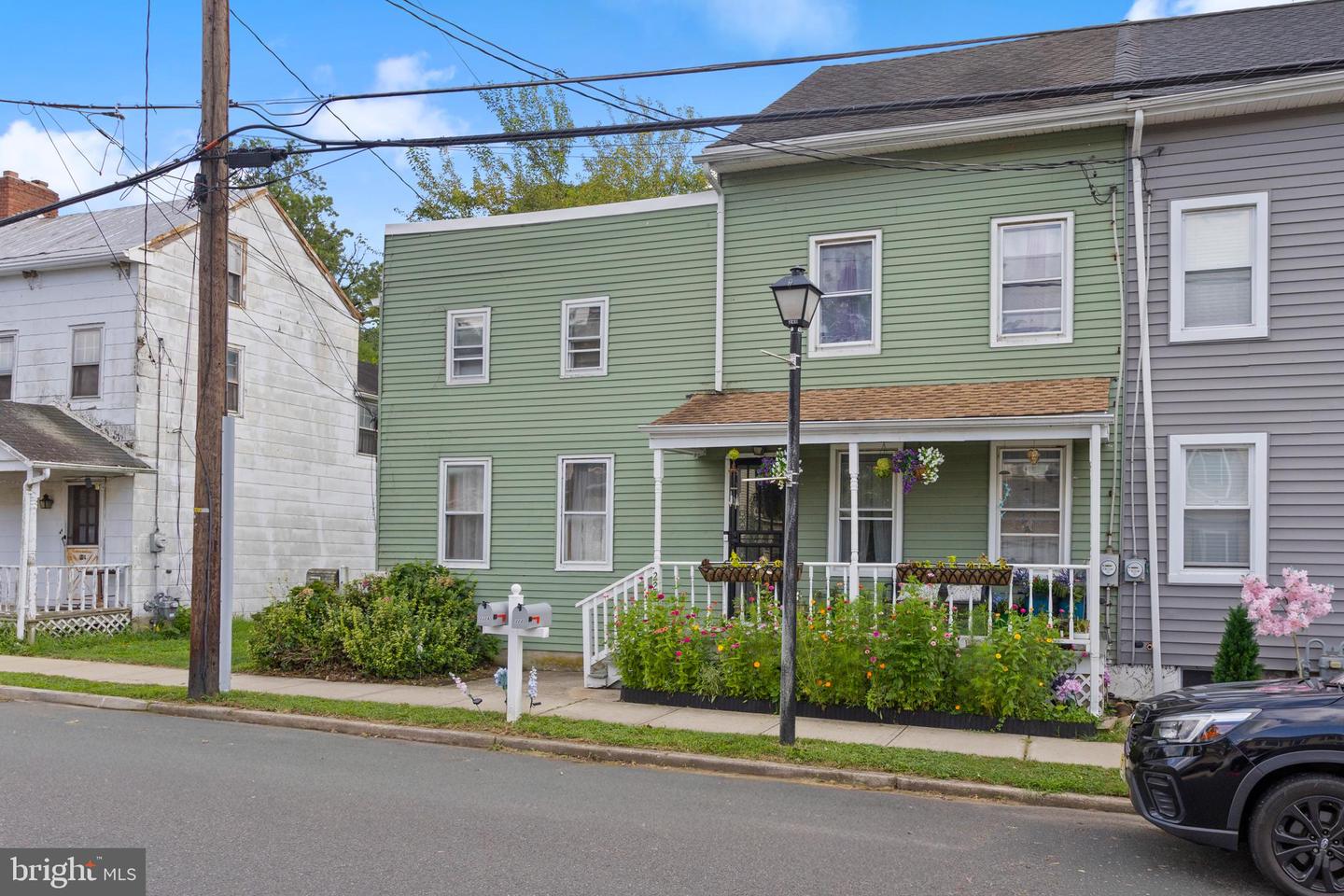222 Washington St Property Photo 3