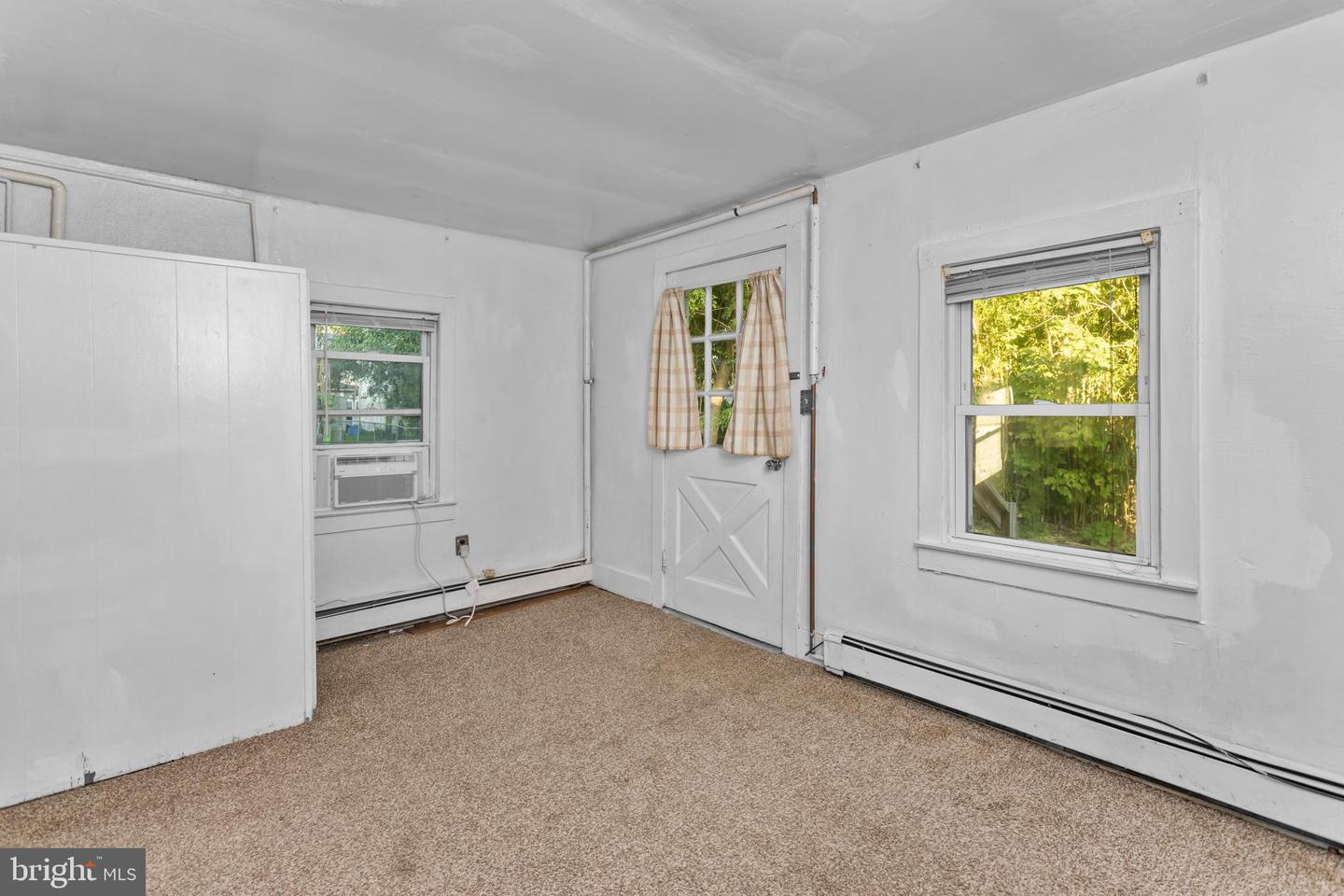 222 Washington St Property Photo 39