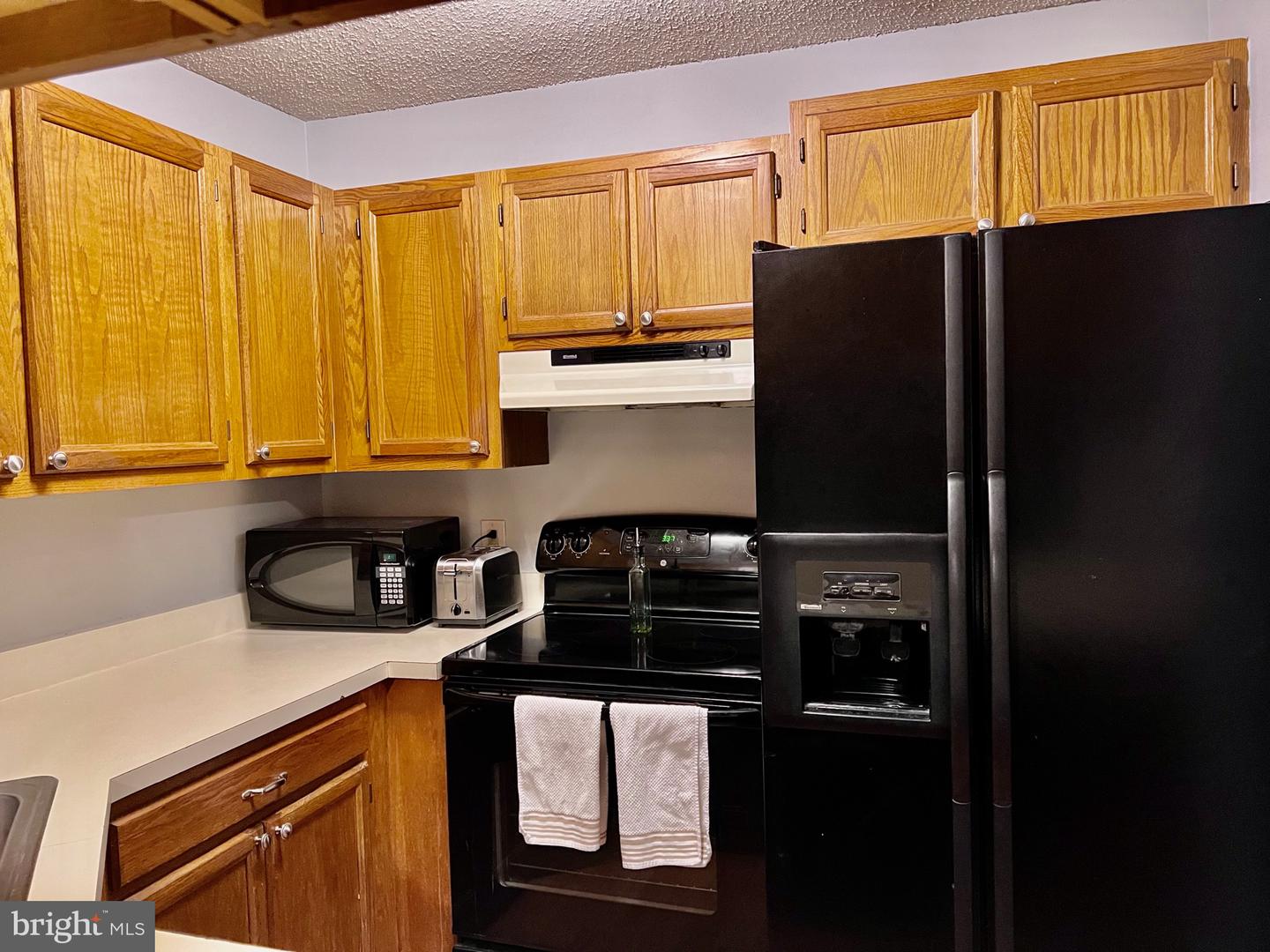 4204b Aberdeen Dr Property Photo 19