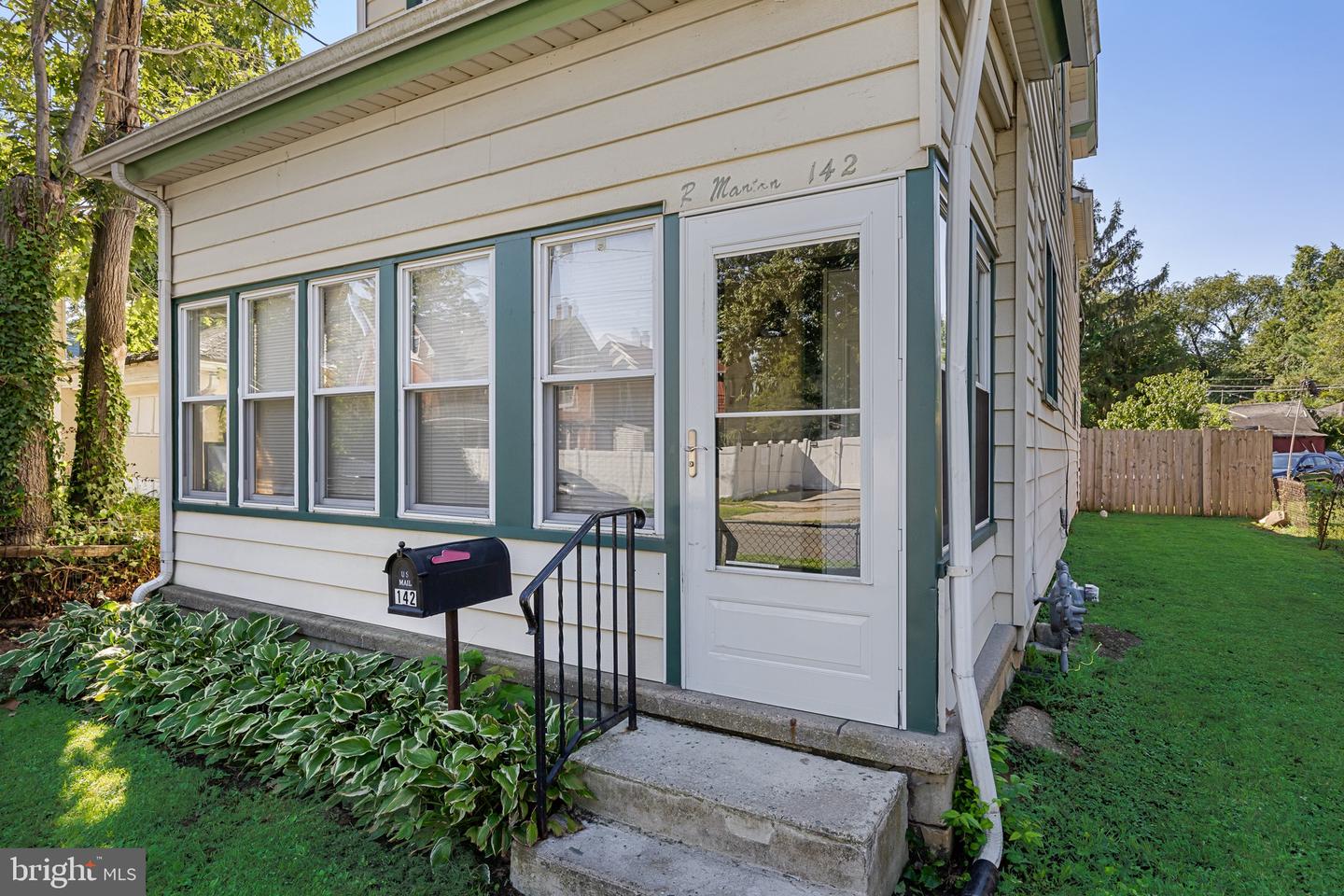 142 Church St Property Photo 4