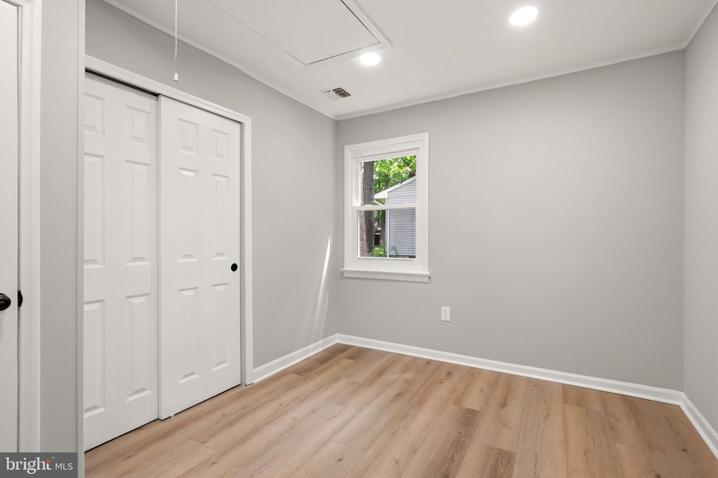 212 W Virginia Rd Property Photo 21