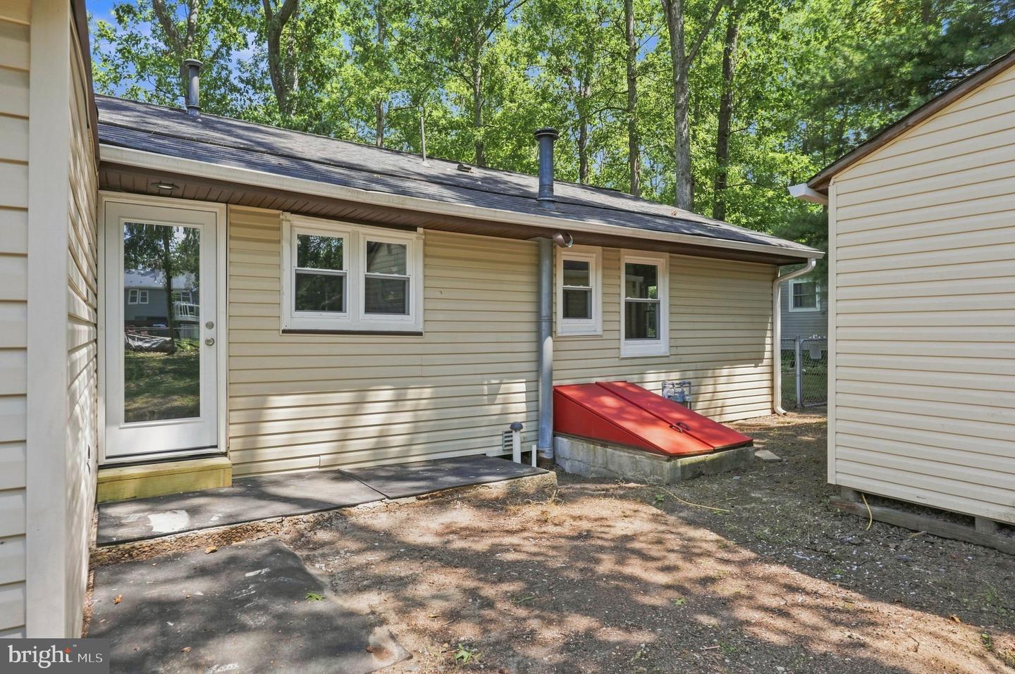 212 W Virginia Rd Property Photo 25