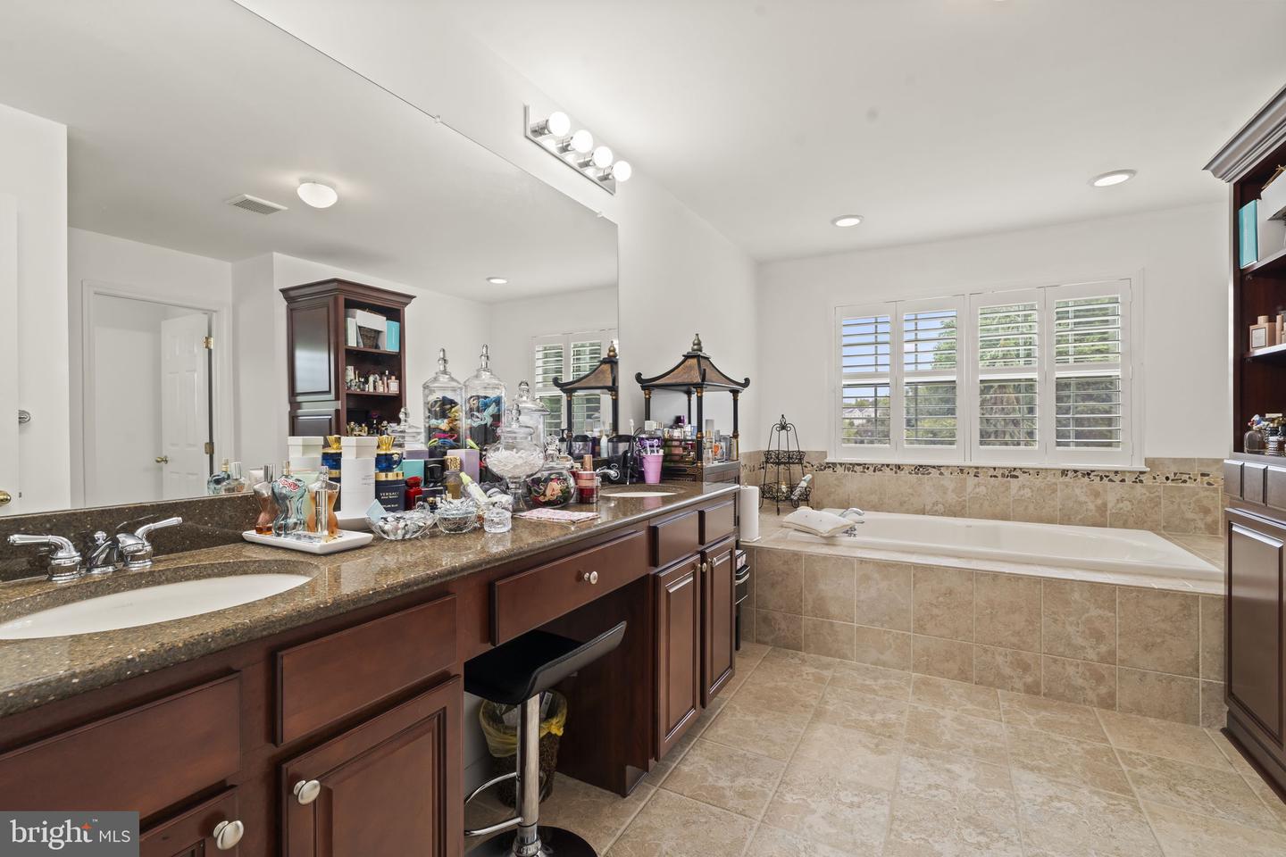 237 Leffler Cir Property Photo 46