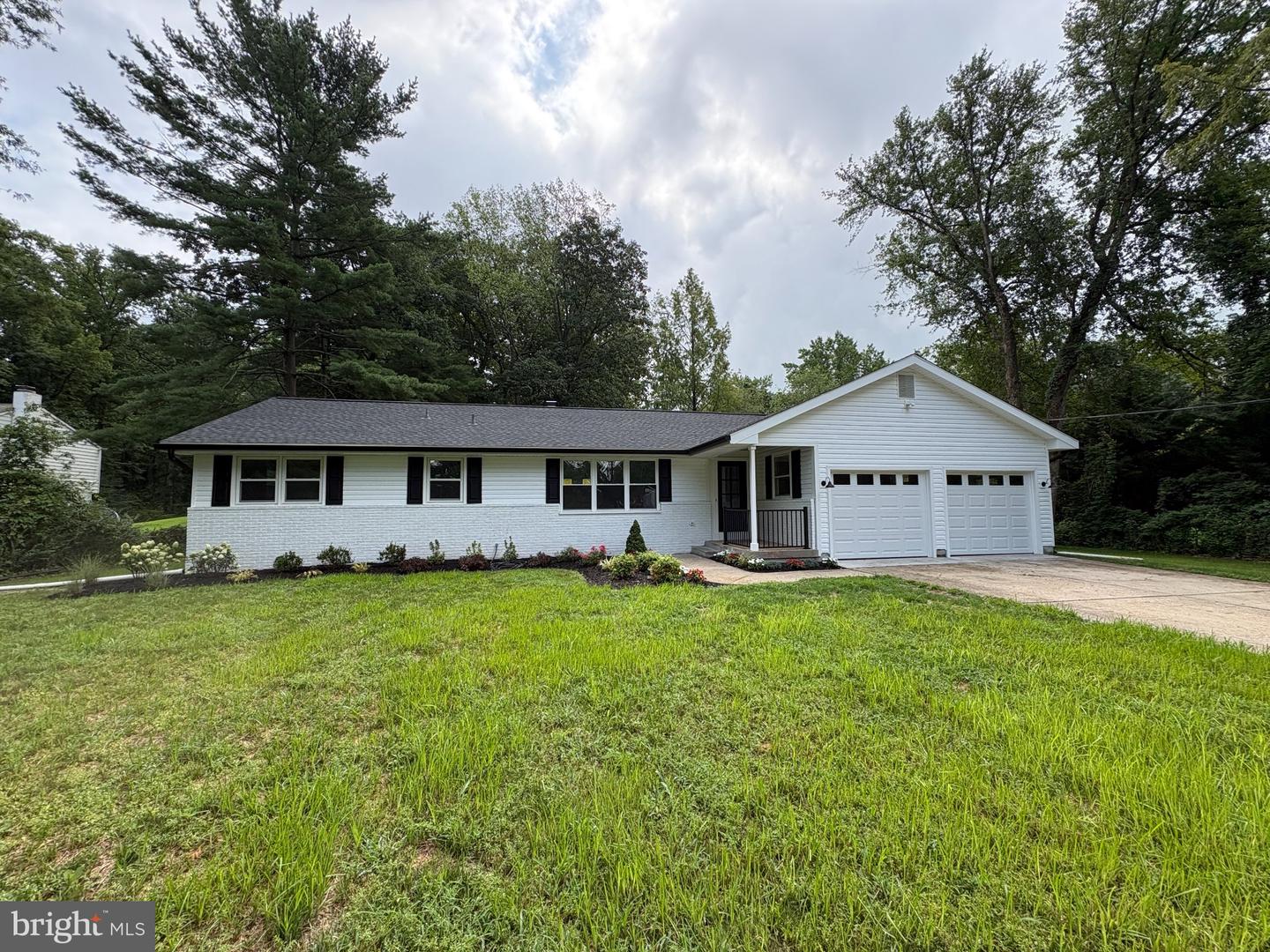 28034 Gaunts Bridge Rd Property Photo 1