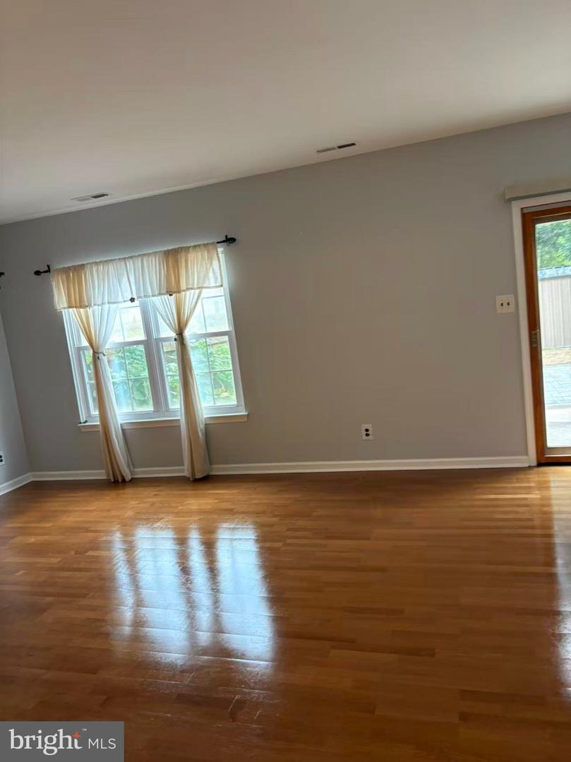 57 E Oleander Dr Property Photo 3