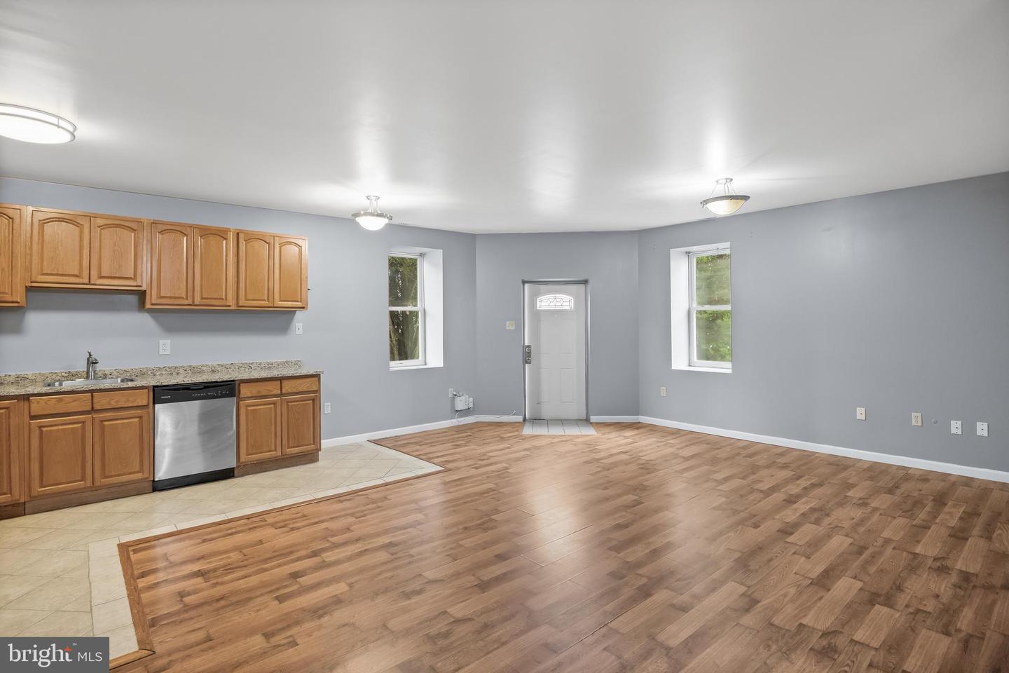 7 E Mill Rd Property Photo 5
