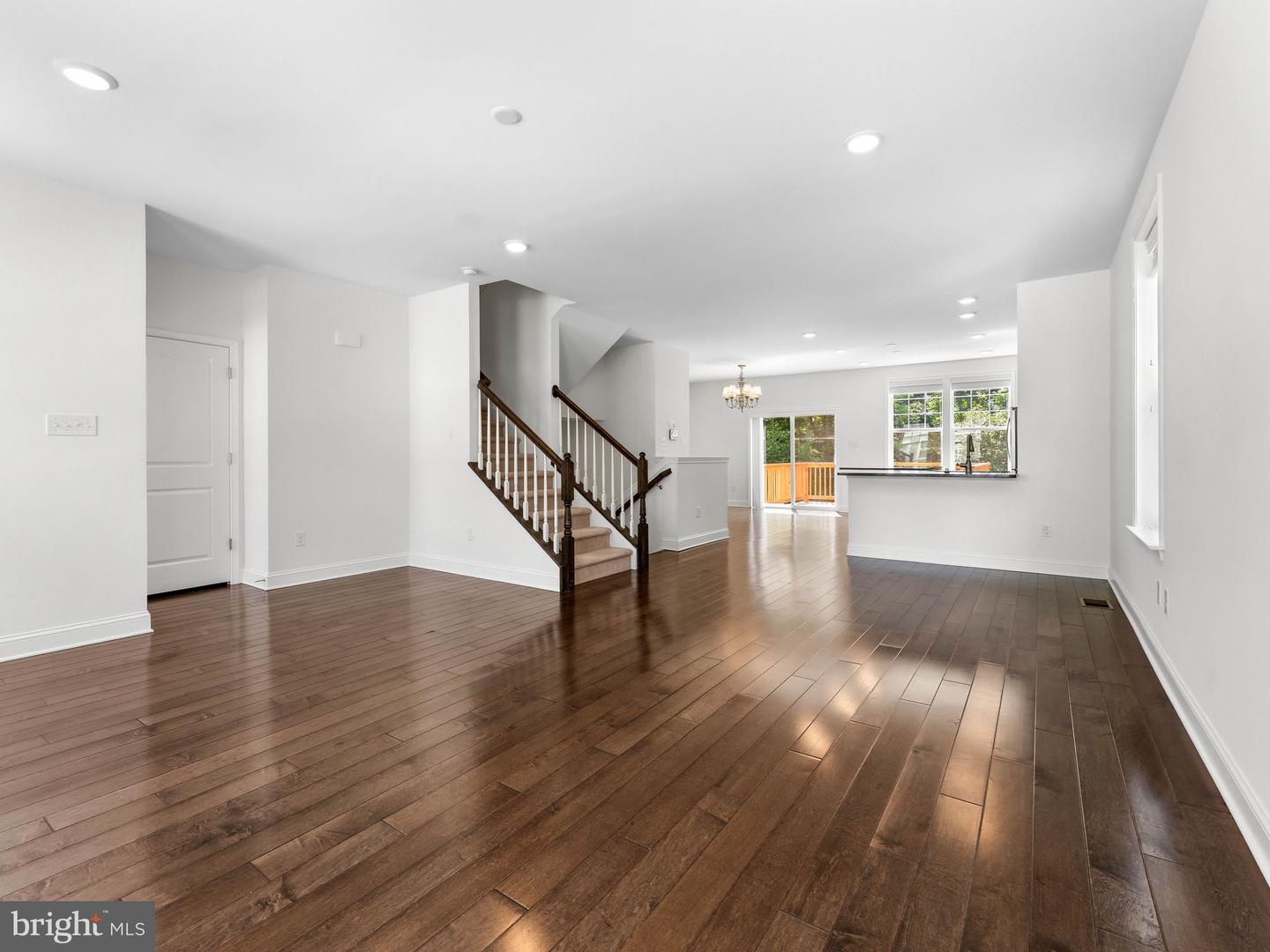 50 Sullivan Way Property Photo 9