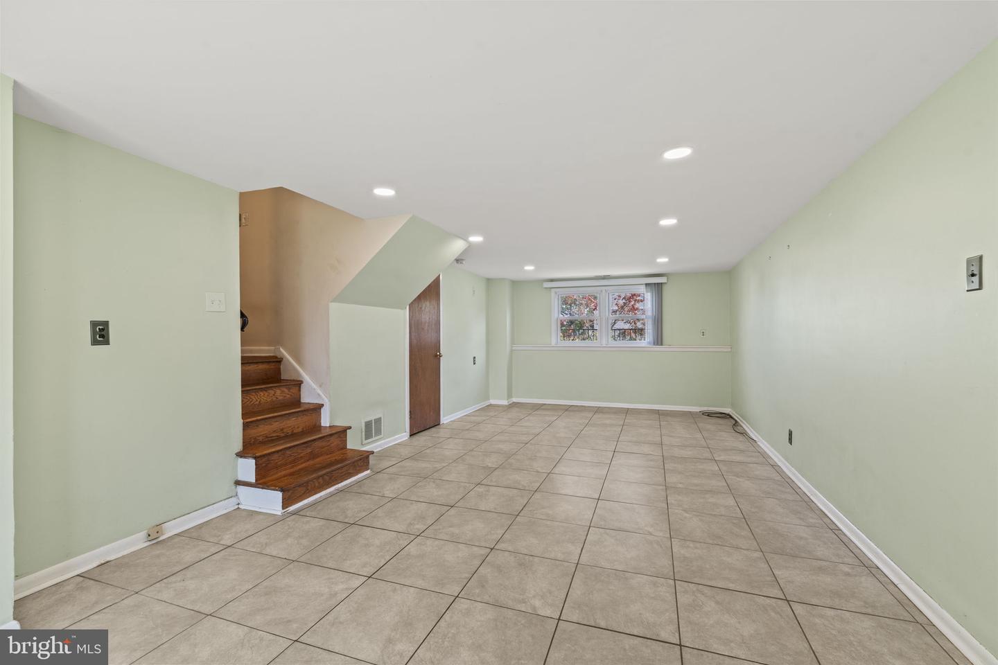 440 Willow Dr Property Photo 33