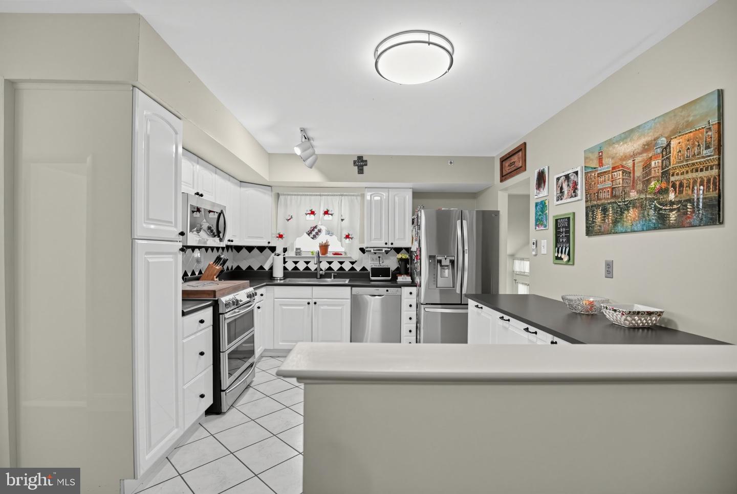 131 Jacqueline Ave Property Photo 16