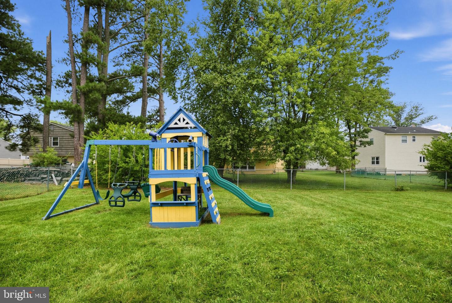 131 Jacqueline Ave Property Photo 41