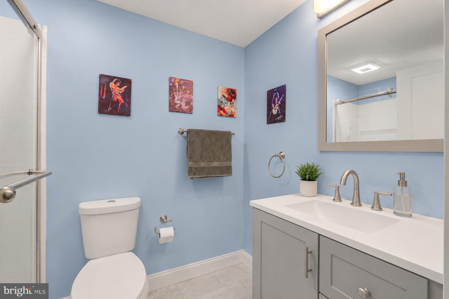 259 Kips Ct Property Photo 15