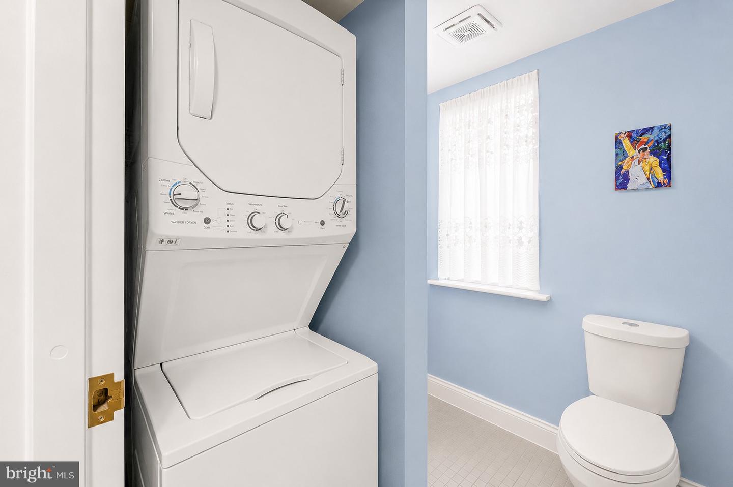 259 Kips Ct Property Photo 16