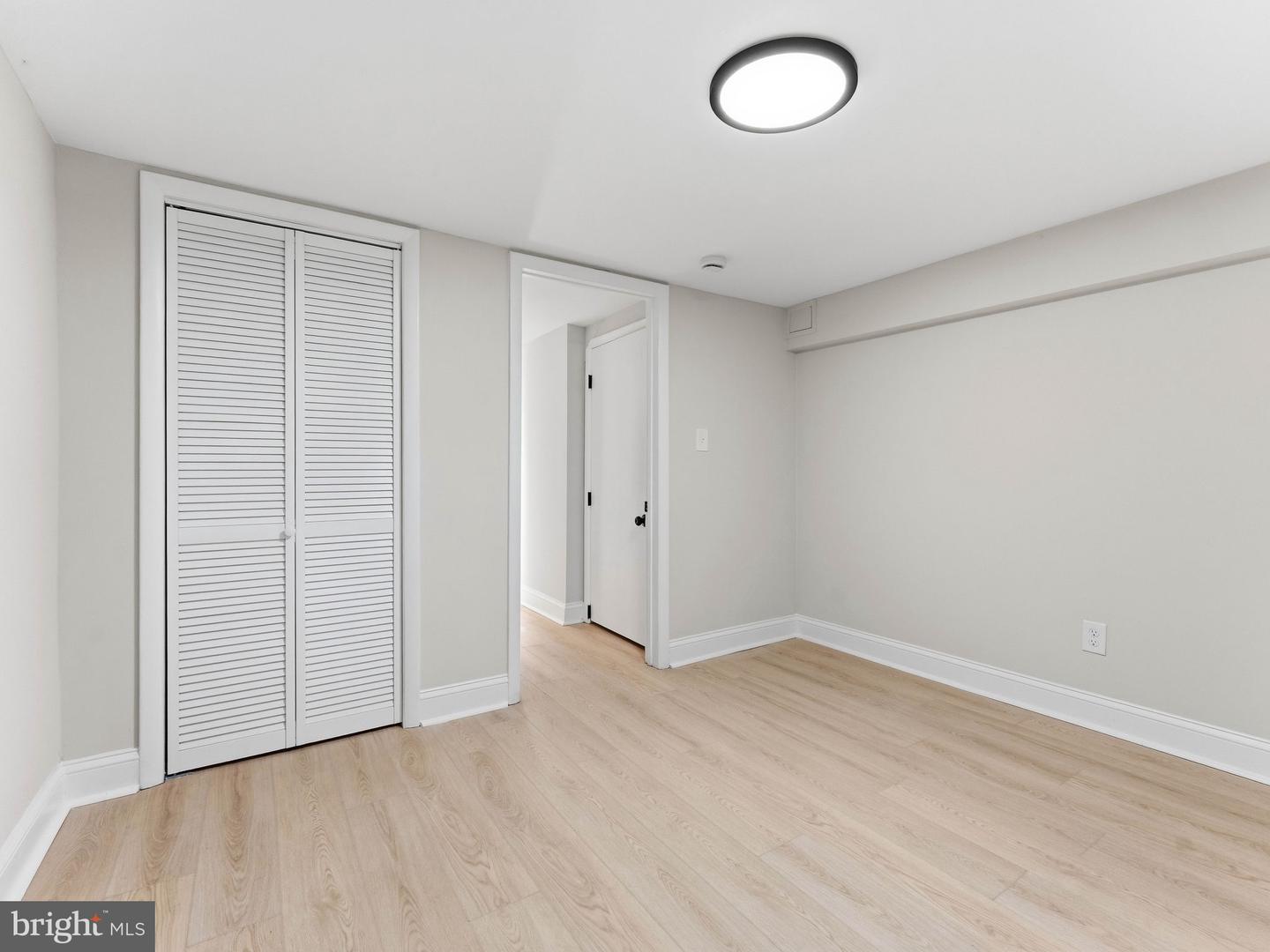 223 N Cropwell Rd Property Photo 25