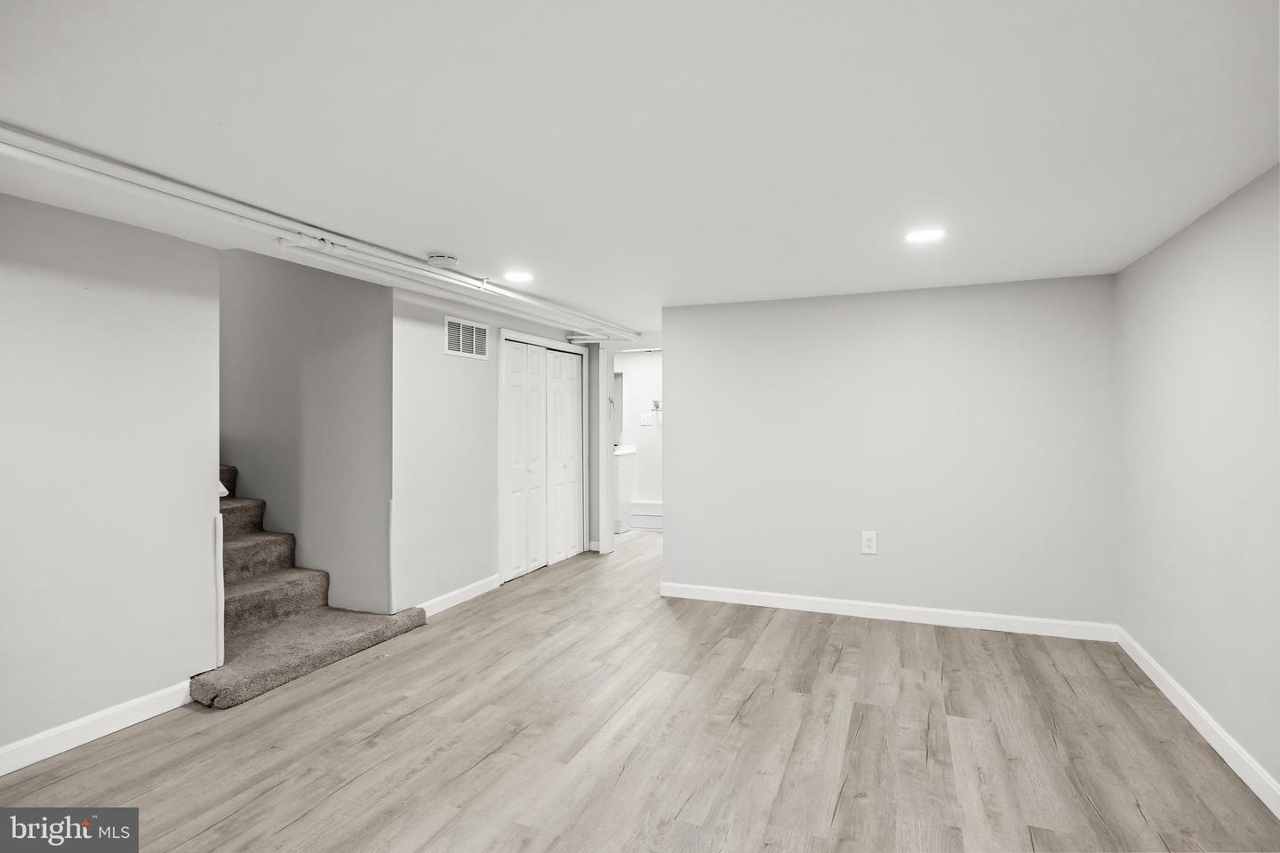 306 Borden St Property Photo 15
