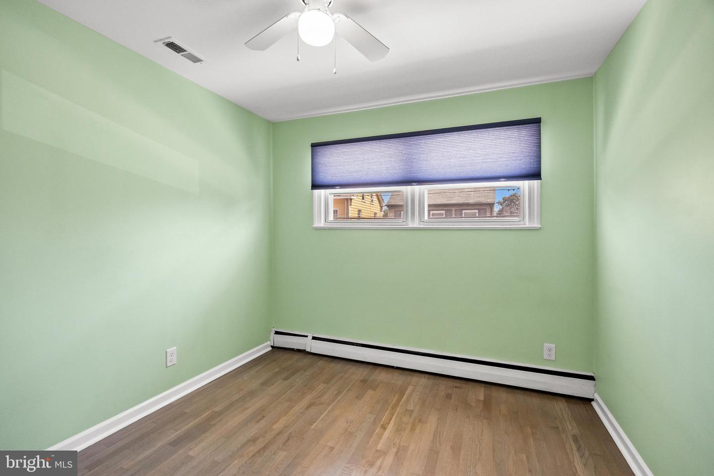 306 Borden St Property Photo 23