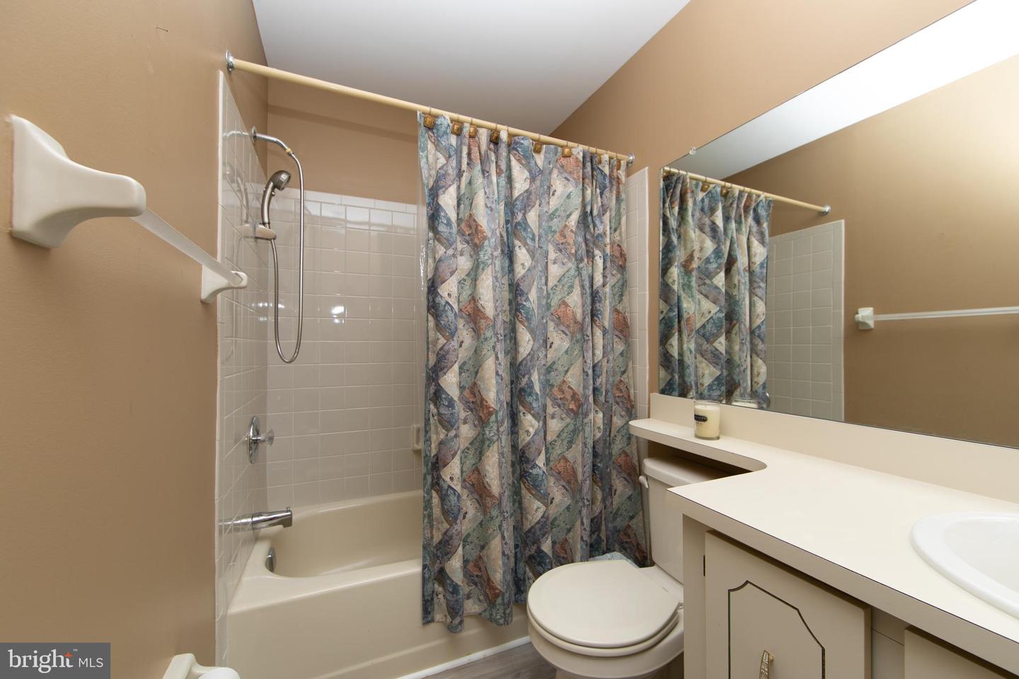 1011-b Scotswood Ct Property Photo 19