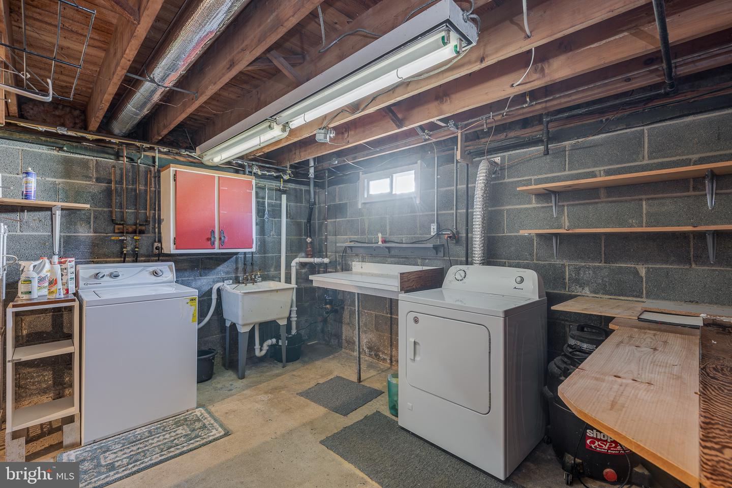 528 Polk St Property Photo 27
