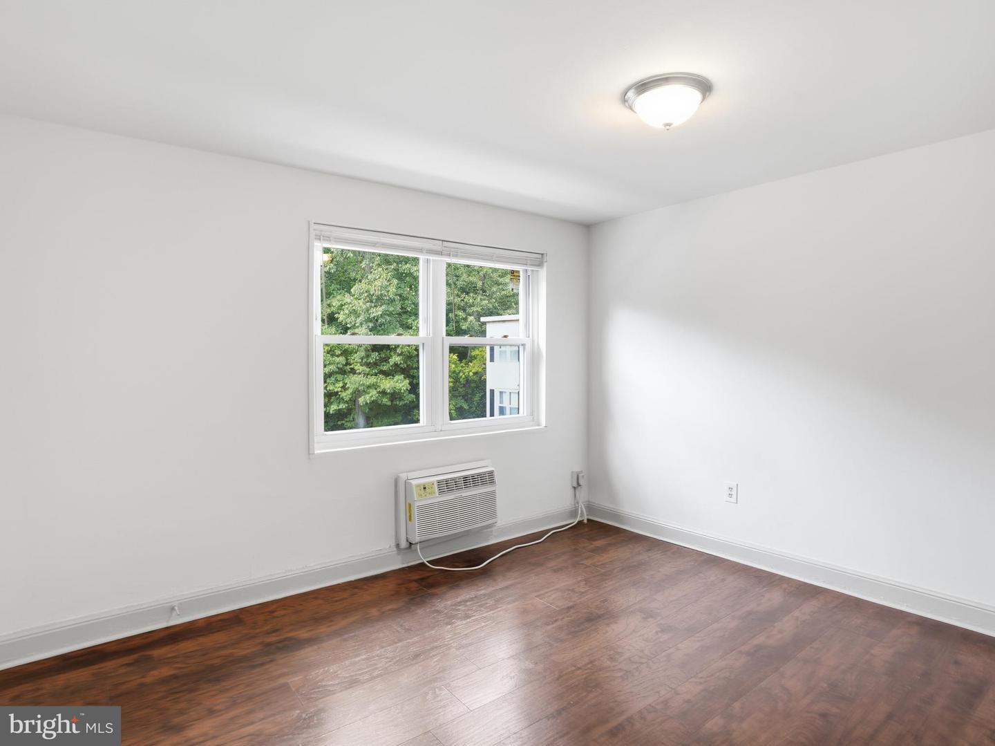 101 E Camden Ave #16 Property Photo 11