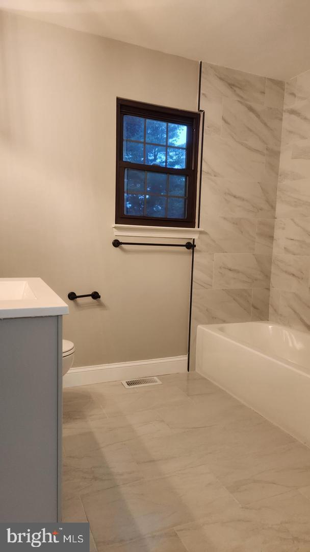 4 Meadowside Ct Property Photo 15